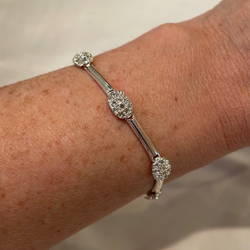 Gorgeous Silver Tone Crystal Bracelet
